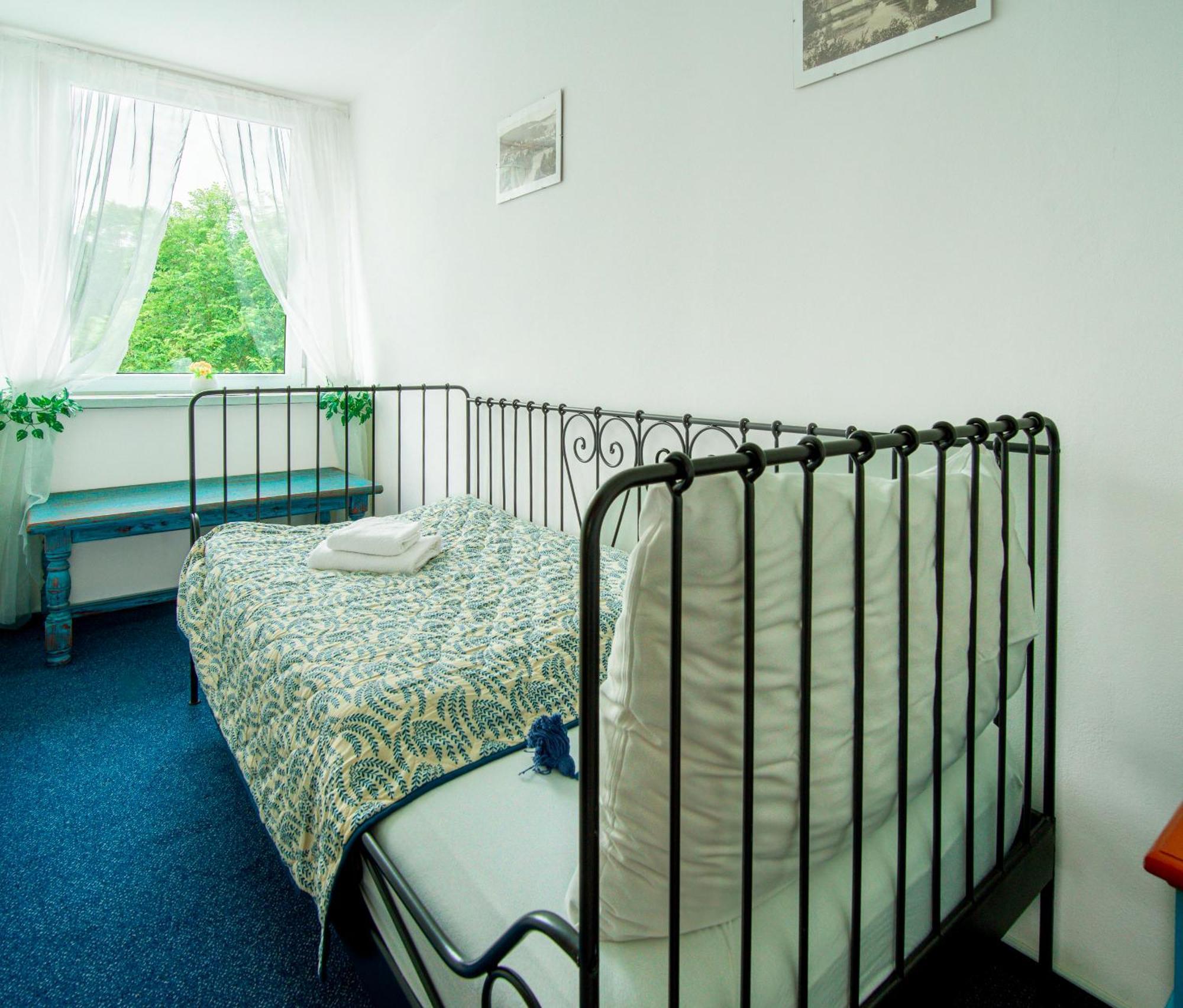 Hotel Ostende Chocerady Buitenkant foto